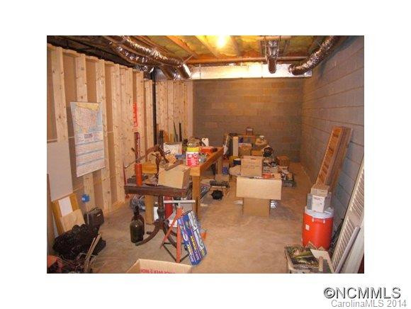 877 MOUNTAIN HAVEN DRIVE - Photo 24