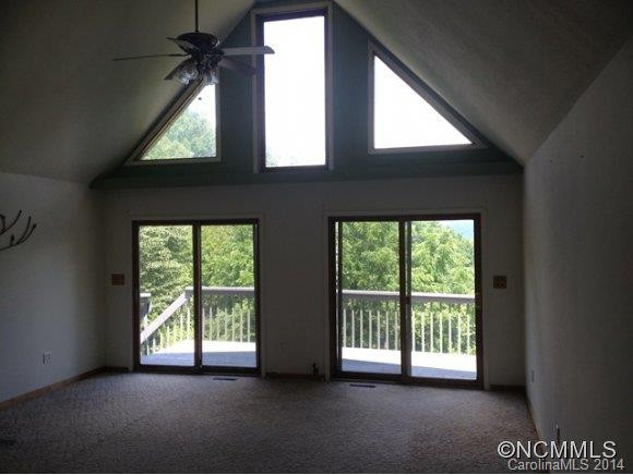 337 Deertrack Lane - Photo 2