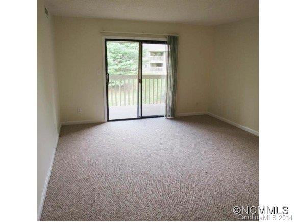 2504 Vineyard Boulevard - Photo 2