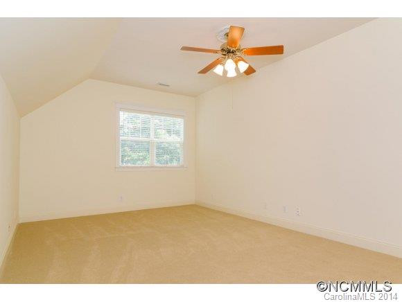 1304 Heathbrook Circle - Photo 16