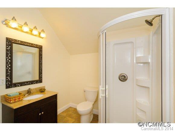 1304 Heathbrook Circle - Photo 17