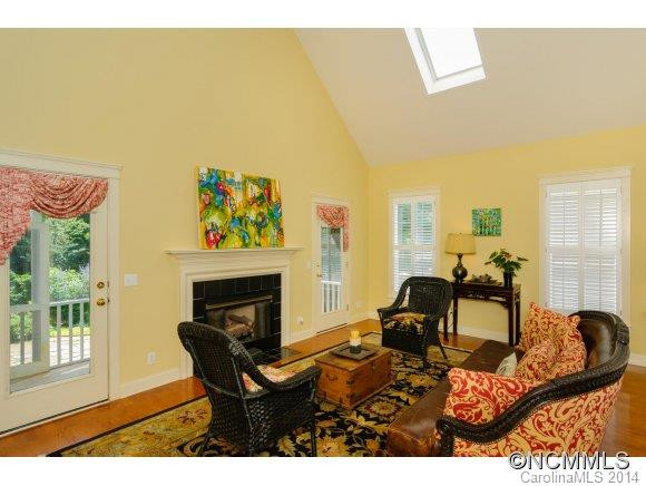 1304 Heathbrook Circle - Photo 4