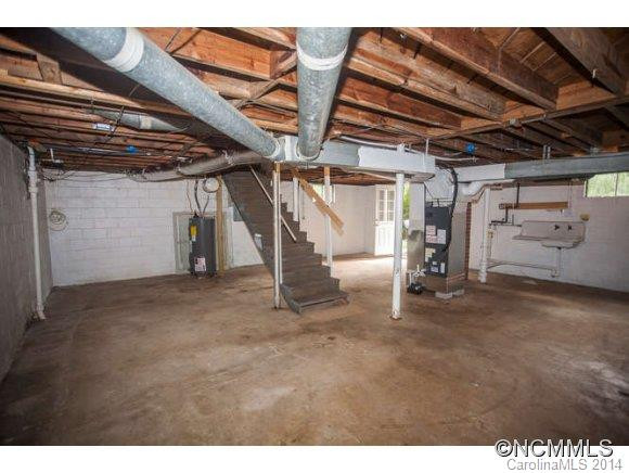 21 Rumbough Place - Photo 9