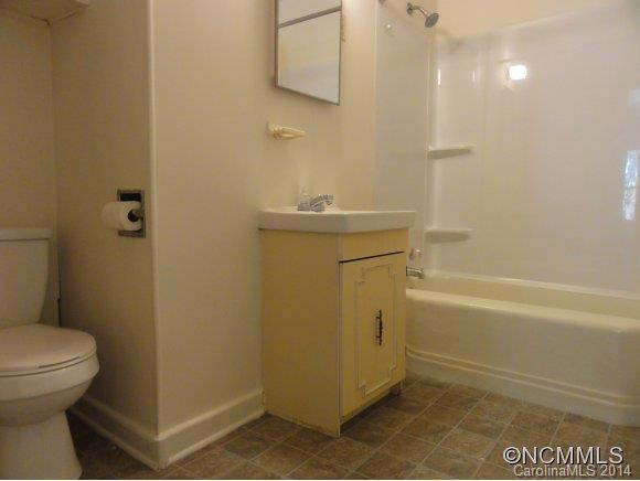 60 Middlemont Ave - Photo 16