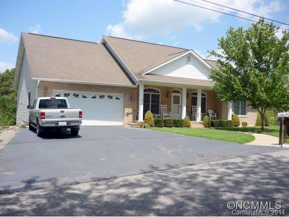 43 Lakeshore Drive - Photo 2