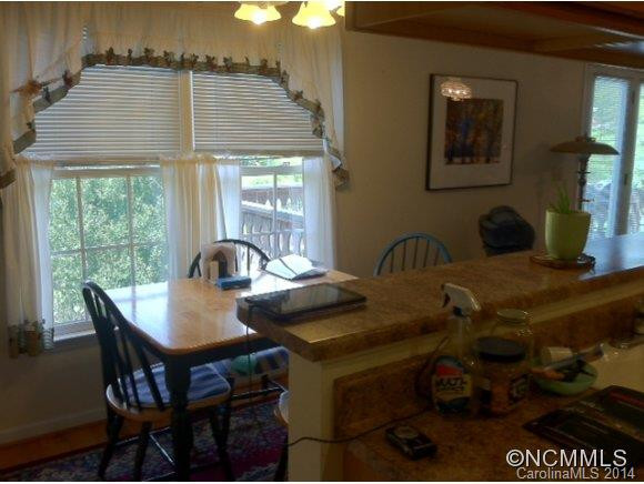 43 Lakeshore Drive - Photo 9