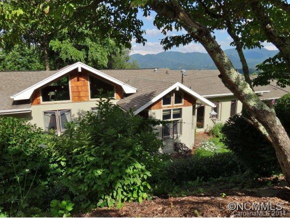 25 Lamplighter Drive