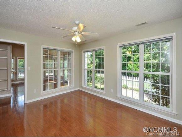 342 STONEHOLLOW RD - Photo 6