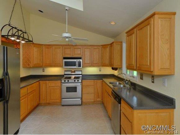 406 HIDDEN WOODS LANE - Photo 7