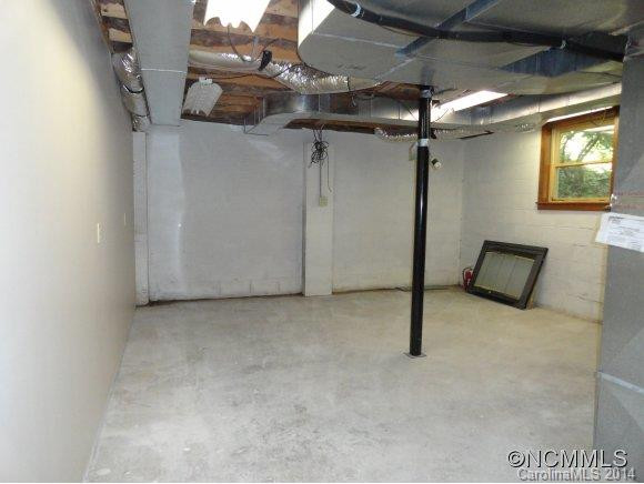 423 LOCUST GROVE DRIVE - Photo 15