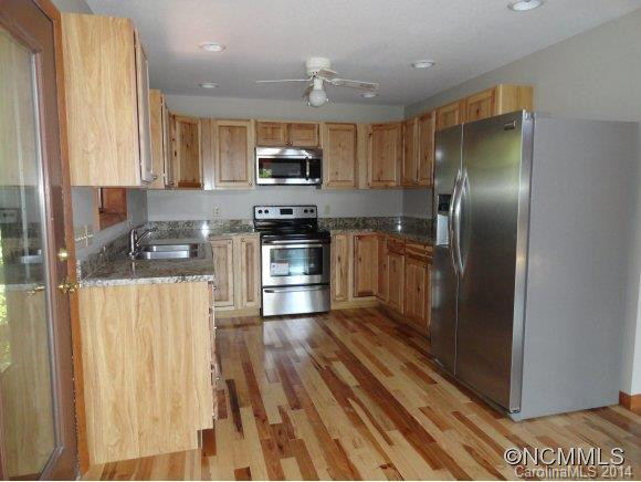 423 LOCUST GROVE DRIVE - Photo 4