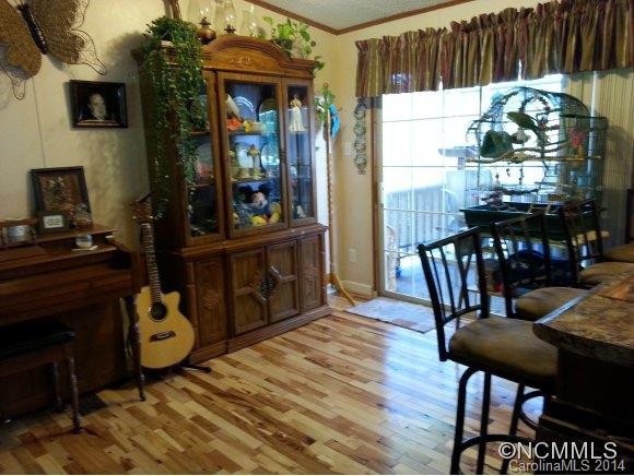 10 Clover Brook Drive - Photo 3