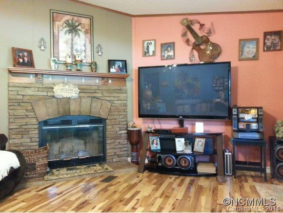 10 Clover Brook Drive - Photo 4