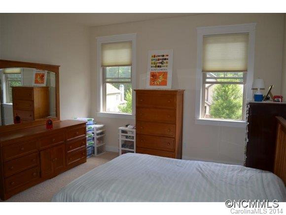 8 Light Cahill Court - Photo 17