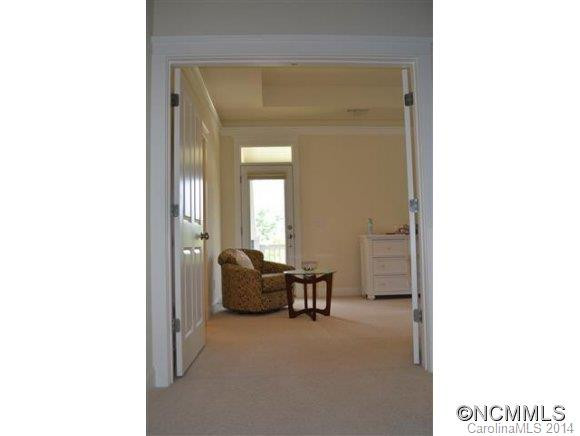 8 Light Cahill Court - Photo 18