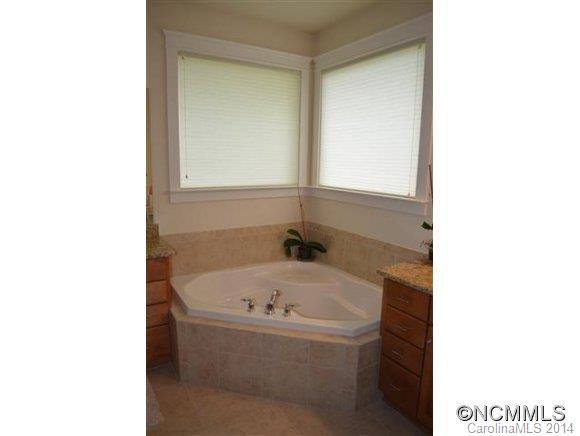 8 Light Cahill Court - Photo 21