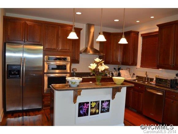 8 Light Cahill Court - Photo 9