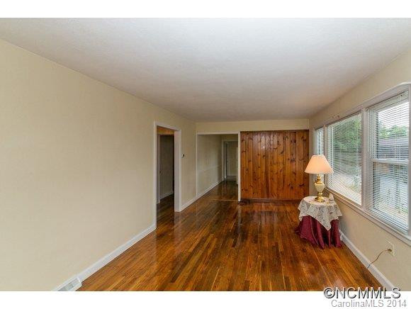 104 Paradise Avenue - Photo 9