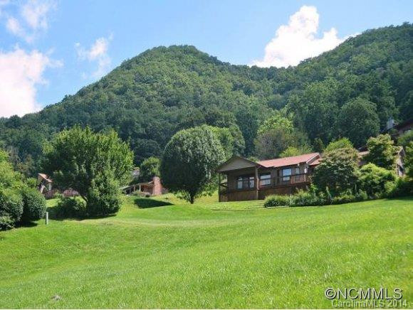 223 Highview Drive - Photo 2