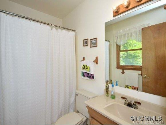 223 Highview Drive - Photo 11