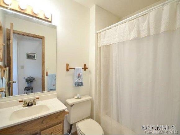 223 Highview Drive - Photo 9