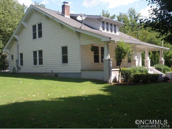 907 East Main Street