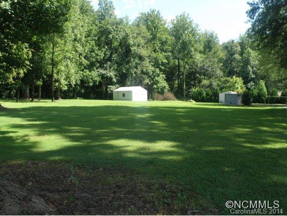 907 East Main Street - Photo 17