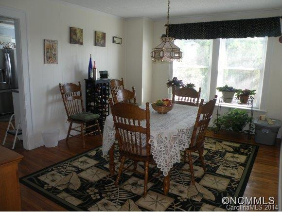 907 East Main Street - Photo 23