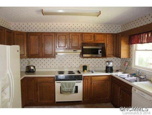 366 Ellington St. - Photo 3