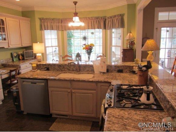 995 Doggett Road - Photo 5