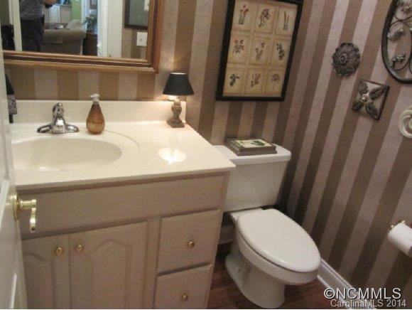 995 Doggett Road - Photo 10