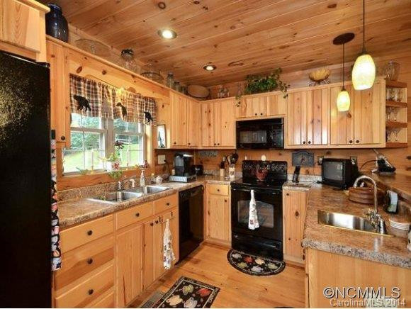 228 White Mountain Road - Photo 5