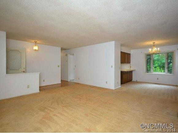 303 COLONY LANE - Photo 2