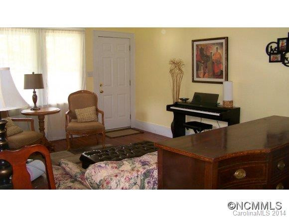 10 Poplar Street - Photo 11