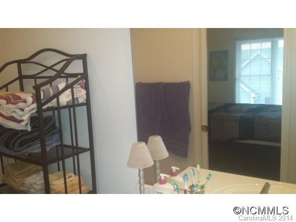108 Rotunda Circle - Photo 12
