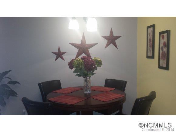 108 Rotunda Circle - Photo 4