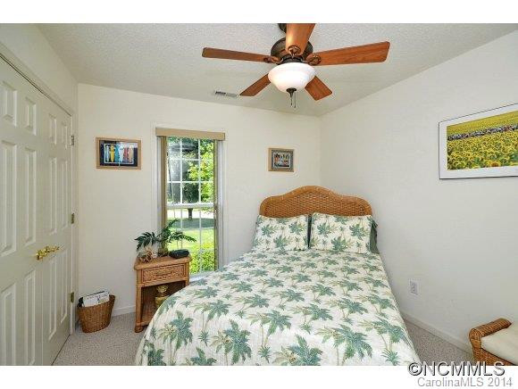 28 Sand Pebble Court - Photo 9