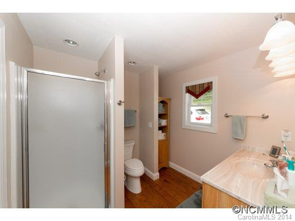 585&591 Camp Creek Road - Photo 17