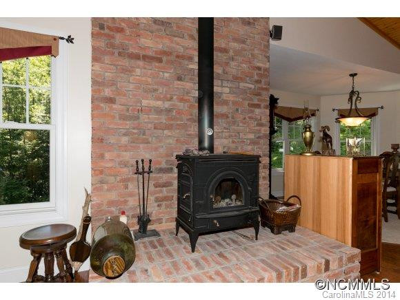 585&591 Camp Creek Road - Photo 10