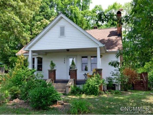 126 GOLDVIEW ROAD