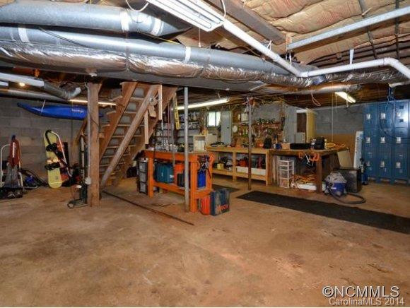 126 GOLDVIEW ROAD - Photo 11
