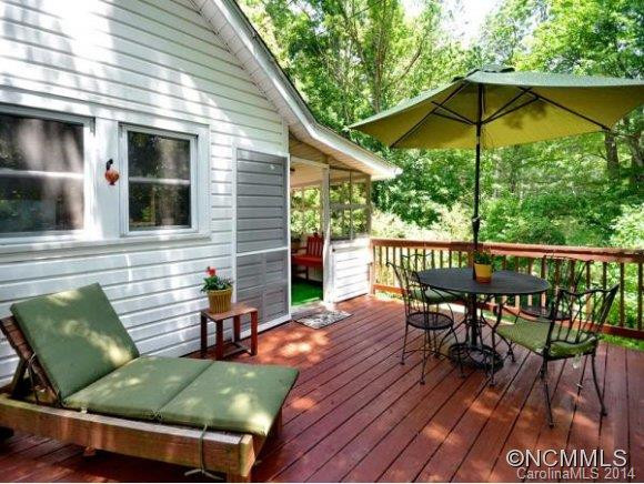 126 GOLDVIEW ROAD - Photo 12