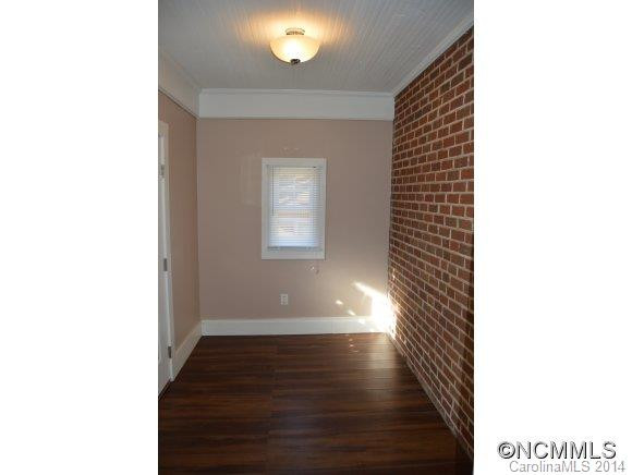 10 Enka Oak Street - Photo 12