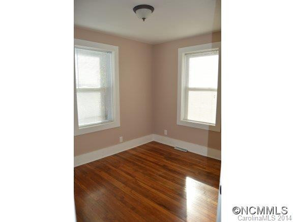 10 Enka Oak Street - Photo 14