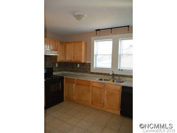 10 Enka Oak Street - Photo 8