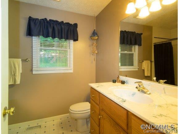 107 S Greenbriar Woods Road - Photo 19
