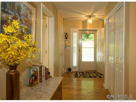107 S Greenbriar Woods Road - Photo 3