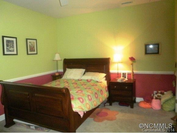 1040 Columbine Rd - Photo 15