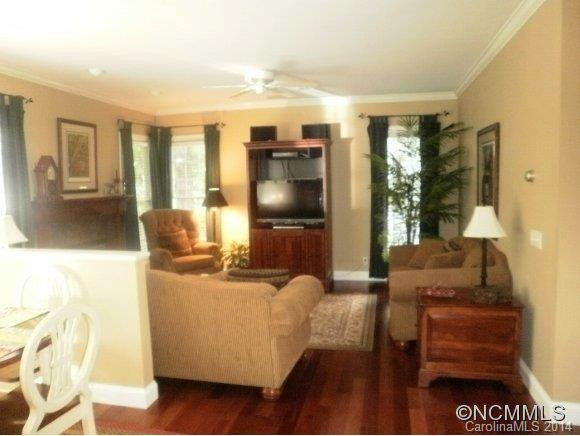 1040 Columbine Rd - Photo 5
