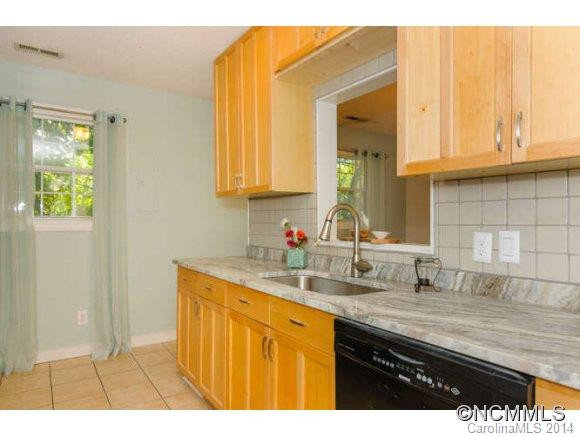 110 Annandale Ave - Photo 12